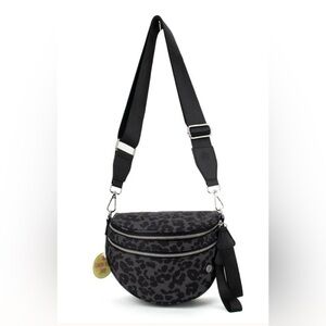 Lemon Drop Leopard Print Crossbody Bag
Ali Bag-Mini